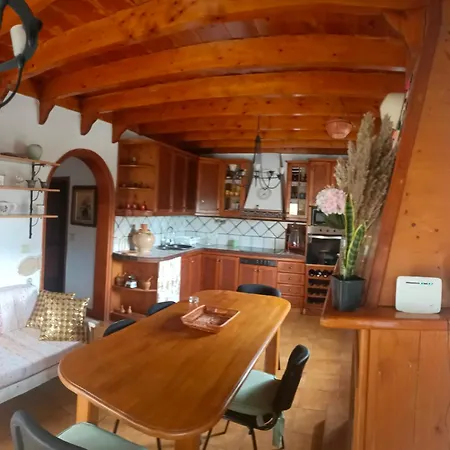 Casa Mami Carmen Telde, Palmas Kır Evi *